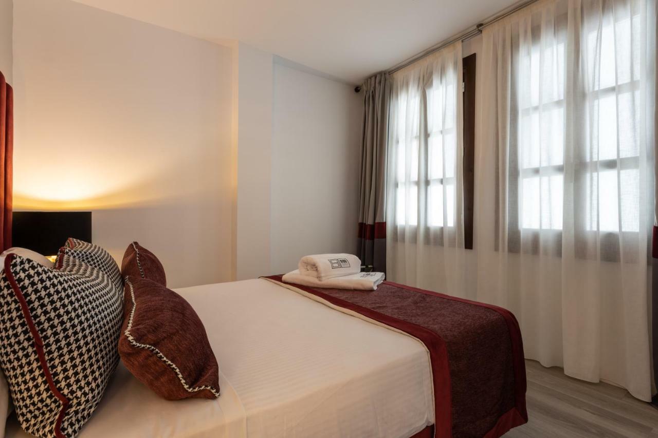 Bibo Suites Plaza Nueva Granada Kültér fotó
